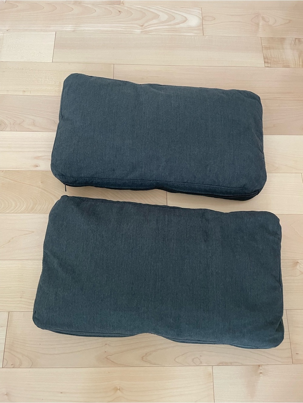 Set of 2 Dark Gray Heathered Accent Pillows / Cushion Inserts, Removable covers